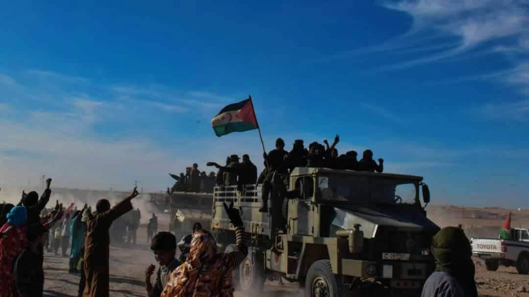 عاجل: وحدات جيش التحرير الشعبي الصحراوي تواصل دك معاقل جيش الاحتلال المغربي و تخندقاته في جدار الذل و العار المغربي (بلاغ عسكري) عاجل: وحدات جيش التحرير الشعبي الصحراوي تواصل دك معاقل جيش الاحتلال المغربي و تخندقاته في جدار الذل و العار المغربي (بلاغ عسكري)