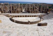 آثار لبدة الليبية على شاطئ المتوسط: “روما أفريقيا” المنسية آثار لبدة الليبية على شاطئ المتوسط: "روما أفريقيا" المنسية