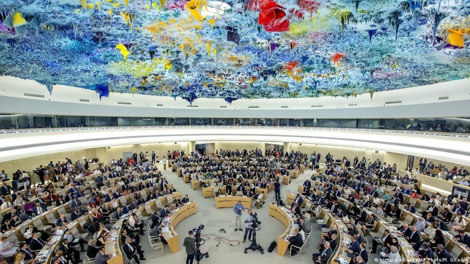 وزيرة خارجية جنوب إفريقيا : إستخدام المغرب للتقنيات الحديثة في النزاع المسلح بالصحراء الغربية يساهم في إنتهاك القانون الدولي الإنساني وزيرة خارجية جنوب إفريقيا : إستخدام المغرب للتقنيات الحديثة في النزاع المسلح بالصحراء الغربية يساهم في إنتهاك القانون الدولي الإنساني