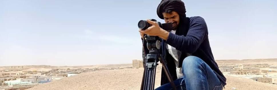 المخرج السينمائي الصحراوي إبراهيم شكاف يؤكد القدرة على العطاء في المجال ويتأسف لقصور فهم المجتمع لدور السينما المخرج السينمائي الصحراوي إبراهيم شكاف يؤكد القدرة على العطاء في المجال ويتأسف لقصور فهم المجتمع لدور السينما