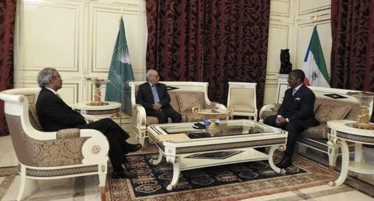 الرئيس الصحراوي يصل إلى العاصمة مالابو للمشاركة في أشغال القمة الافريقية الإستثنائية حول القضايا الإنسانية والإرهاب الرئيس الصحراوي يصل إلى العاصمة مالابو للمشاركة في أشغال القمة الافريقية الإستثنائية حول القضايا الإنسانية والإرهاب