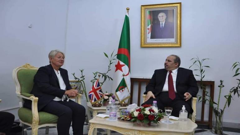 الجزائر : سفيرة المملكة المتحدة تؤكد دعم بلادها لقرارات الشرعية الدولية في الصحراء الغربية الجزائر : سفيرة المملكة المتحدة تؤكد دعم بلادها لقرارات الشرعية الدولية في الصحراء الغربية