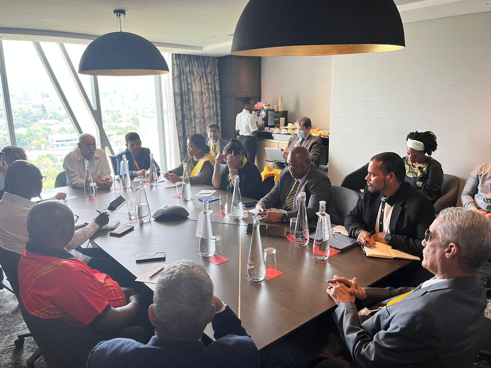 الرئيس ابراهيم غالي يستقبل الإئتلاف الحاكم في جنوب أفريقيا الرئيس ابراهيم غالي يستقبل الإئتلاف الحاكم في جنوب أفريقيا