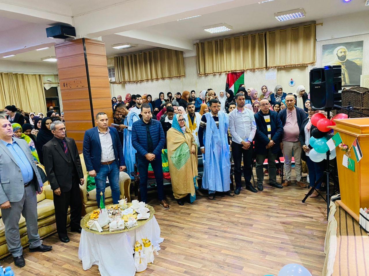 الطلبة الصحراويون بالشرق الجزائري ينظمون وقفة بمناسبة الذكرى الثانية لاستئناف الكفاح المسلح الطلبة الصحراويون بالشرق الجزائري ينظمون وقفة بمناسبة الذكرى الثانية لاستئناف الكفاح المسلح