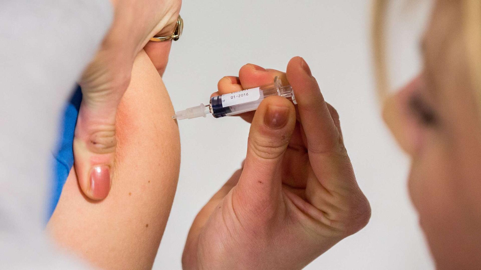 الصحة العالمية تحذر من احتمالية إصابة 40 مليون طفل بسبب انخفاض التطعيمات الصحة العالمية تحذر من احتمالية إصابة 40 مليون طفل بسبب انخفاض التطعيمات