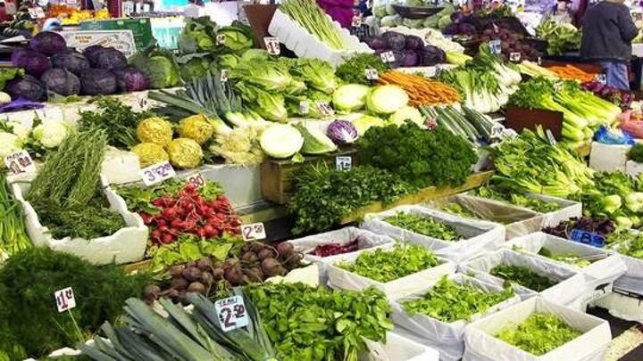 الخضروات الورقية تساهم في الوقاية من سرطان الأمعاء الخضروات الورقية تساهم في الوقاية من سرطان الأمعاء