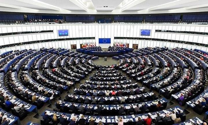 الفساد بالبرلمان الأوروبي: استهداف عدد هام من النواب الأوروبيين من طرف الرباط الفساد بالبرلمان الأوروبي: استهداف عدد هام من النواب الأوروبيين من طرف الرباط