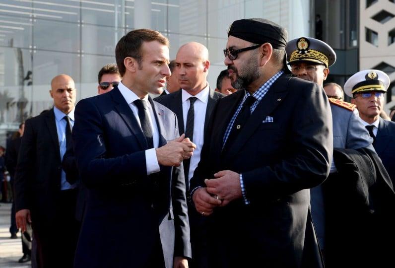 لوموند: ماكرون في مواجهة مأزق الرضوخ لمطالب المغرب بشأن الصحراء دون تقويض مشروعه لمصالحة الذاكرة مع الجزائر لوموند: ماكرون في مواجهة مأزق الرضوخ لمطالب المغرب بشأن الصحراء دون تقويض مشروعه لمصالحة الذاكرة مع الجزائر
