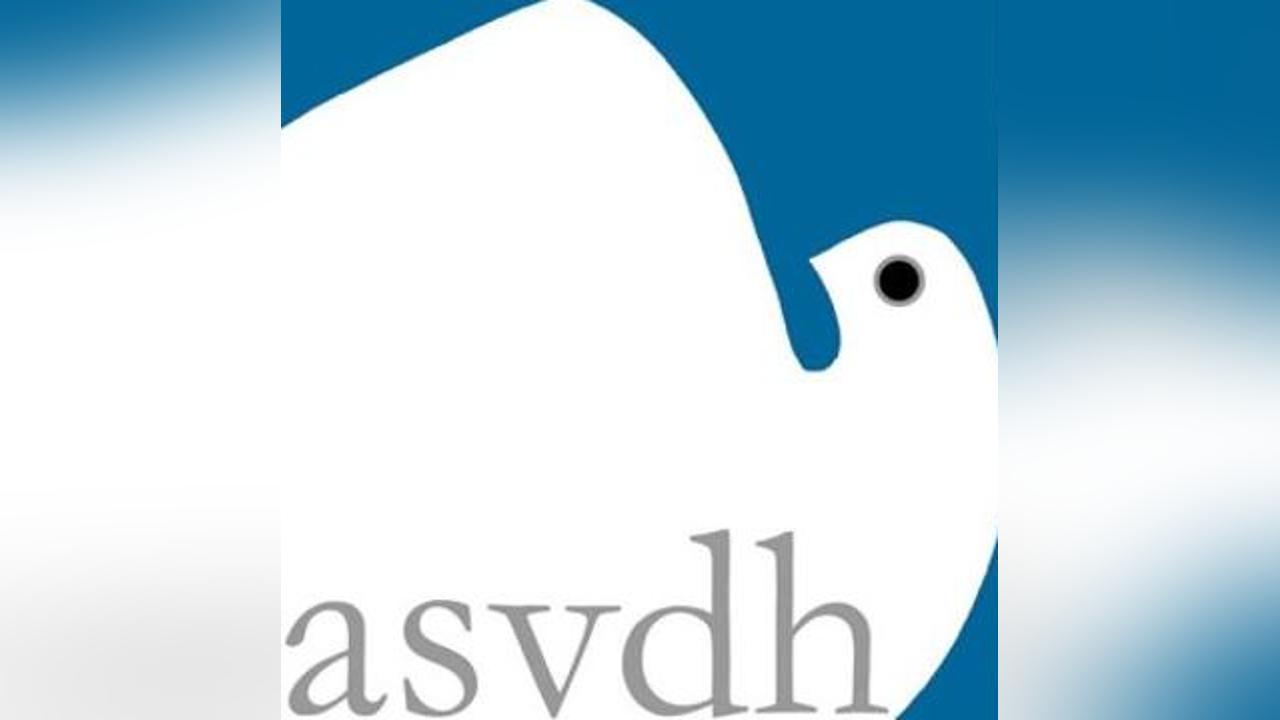 جمعية حقوقية صحراوية تدين تعرض نشطاء ومدافعين عن حقوق الانسان للتعذيب وسوء المعاملة بمطار العيون المحتلة جمعية حقوقية صحراوية تدين تعرض نشطاء ومدافعين عن حقوق الانسان للتعذيب وسوء المعاملة بمطار العيون المحتلة