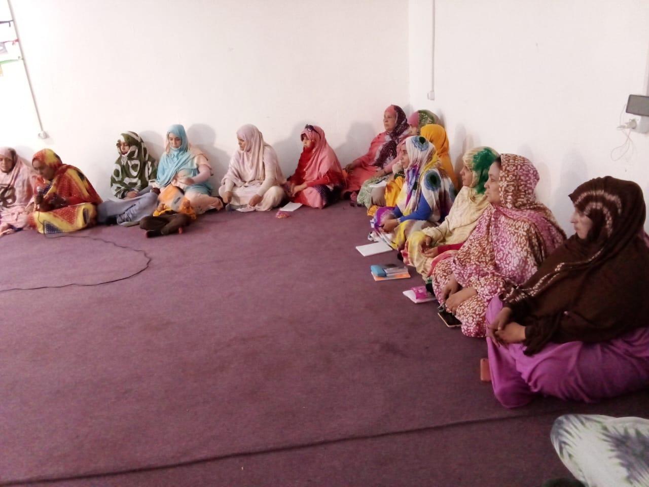 استفادة المرشدات الاجتماعيات من دورة تكوينية في مجال استفادة المرشدات الاجتماعيات من دورة تكوينية في مجال