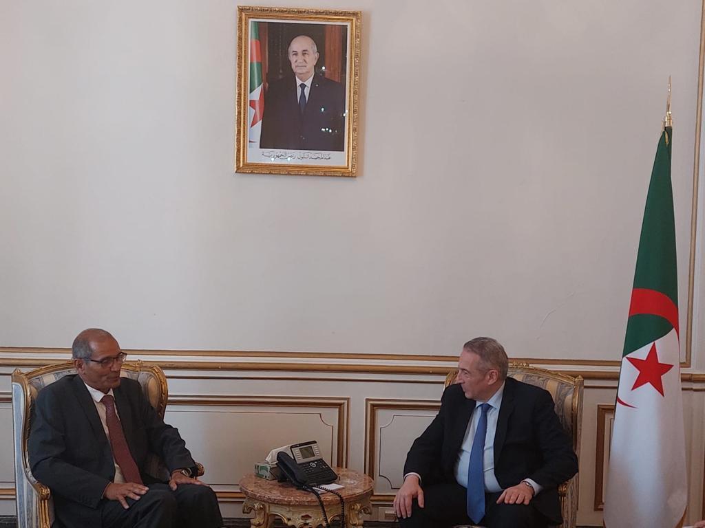 الجزائر تجدد موقفها الثابت من القضية الصحراوية الجزائر تجدد موقفها الثابت من القضية الصحراوية