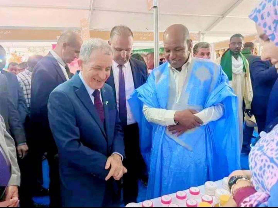 الجمهورية الصحراوية تشارك في الطبعة الـ24 من الصالون الدولي للصناعة التقليدية بالجزائر الجمهورية الصحراوية تشارك في الطبعة الـ24 من الصالون الدولي للصناعة التقليدية بالجزائر