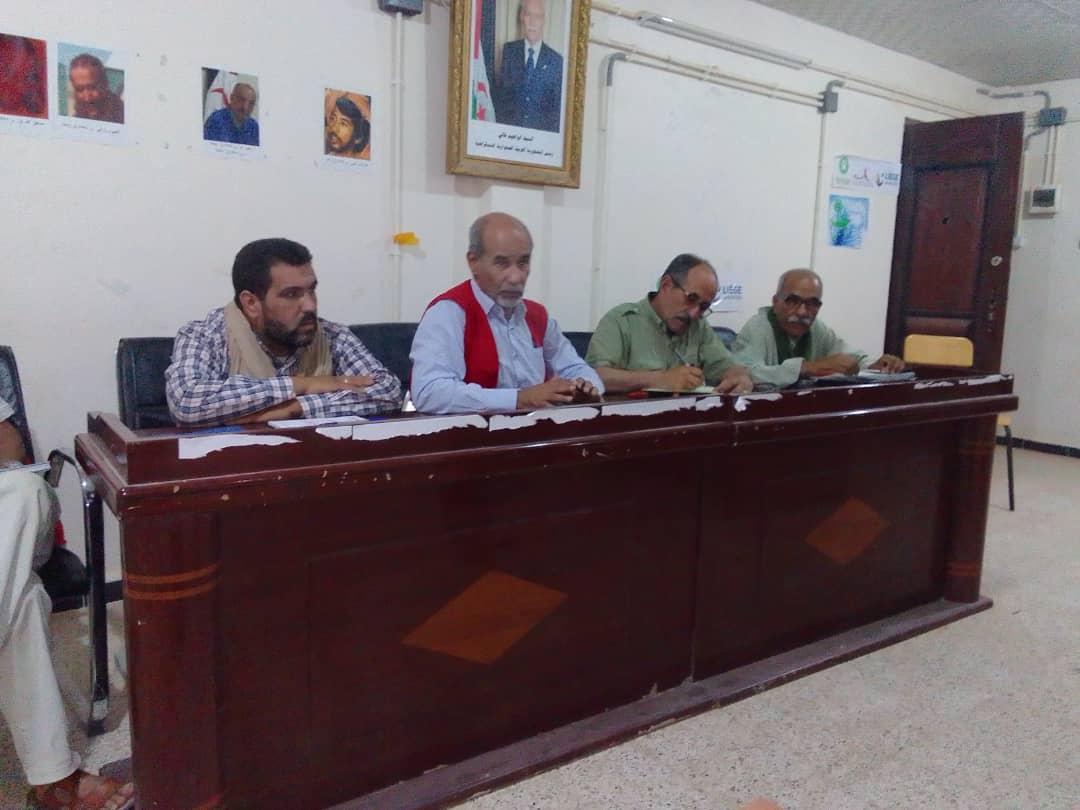 وفد من مؤسسة الهلال الأحمر والمديرية الوطنية للتجهيز في زيارة عمل وتفقد لولاية العيون وفد من مؤسسة الهلال الأحمر والمديرية الوطنية للتجهيز في زيارة عمل وتفقد لولاية العيون