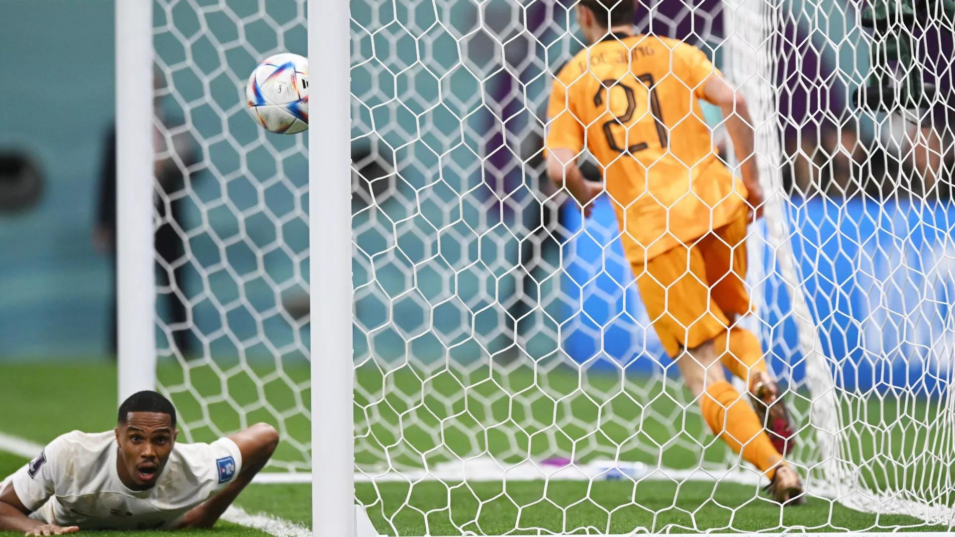 تفاصيل تفاصيل