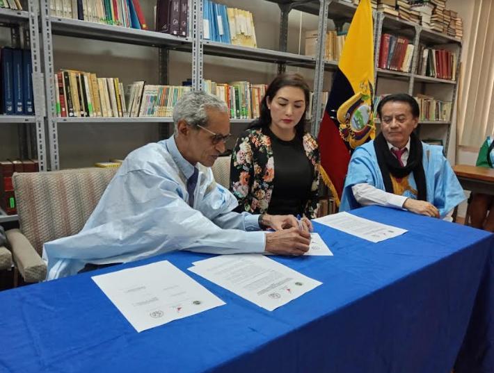 توقيع اتفاق تعاون أكاديمي وثقافي بين جامعة تفاريتي وجامعة لاتييرا الاكوادورية توقيع اتفاق تعاون أكاديمي وثقافي بين جامعة تفاريتي وجامعة لاتييرا الاكوادورية