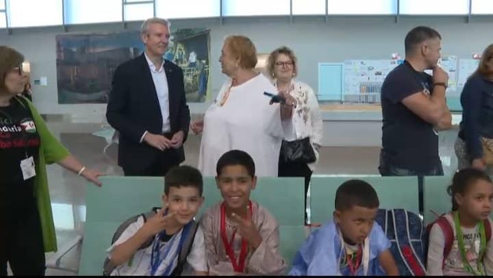 إسبانيا: رئيس حكومة غاليثيا يستقبل الأطفال الصحراويين إسبانيا: رئيس حكومة غاليثيا يستقبل الأطفال الصحراويين