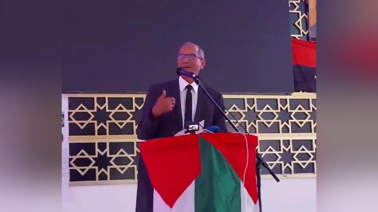 ممثل جبهة البوليساريو بفرنسا يدعو باريس إلى لعب دور إيجابي ويدين التقاعس الأممي في تصفية الاستعمار من الصحراء الغربية ممثل جبهة البوليساريو بفرنسا يدعو باريس إلى لعب دور إيجابي ويدين التقاعس الأممي في تصفية الاستعمار من الصحراء الغربية