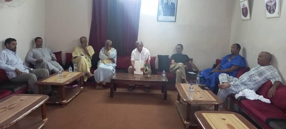 وزير المياه والبيئة يترأس اجتماعا لمتابعة وضعية المياه والبيئة بالولايات وزير المياه والبيئة يترأس اجتماعا لمتابعة وضعية المياه والبيئة بالولايات