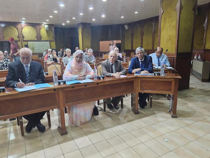 مشاركون في ندوة بالجزائر يجمعون على أن تطبيق القانون الدولي هو الفيصل لتصفية الاستعمار من الصحراء الغربية مشاركون في ندوة بالجزائر يجمعون على أن تطبيق القانون الدولي هو الفيصل لتصفية الاستعمار من الصحراء الغربية