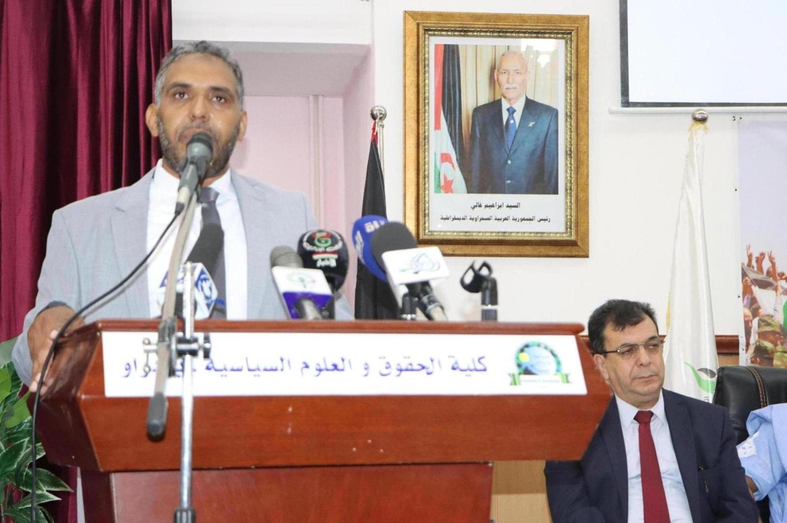 الأسبوع التضامني النقابي الجزائري ـ الصحراوي سيكون منصة لتبادل الخبرات وتوسيع رؤية المشاركين الأسبوع التضامني النقابي الجزائري ـ الصحراوي سيكون منصة لتبادل الخبرات وتوسيع رؤية المشاركين