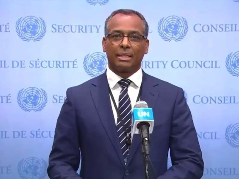 الدكتور سيد محمد عمار : ممارسة الشعب الصحراوي لحقه في تقرير المصير والاستقلال هي الخيار الوحيد لتحقيق السلام الدائم الدكتور سيد محمد عمار : ممارسة الشعب الصحراوي لحقه في تقرير المصير والاستقلال هي الخيار الوحيد لتحقيق السلام الدائم