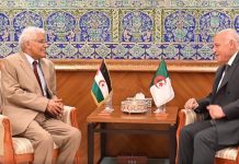 عطاف يتباحث تطورات تصفية الاستعمار في الصحراء الغربية مع نظيره الصحراوي عطاف يتباحث تطورات تصفية الاستعمار في الصحراء الغربية مع نظيره الصحراوي