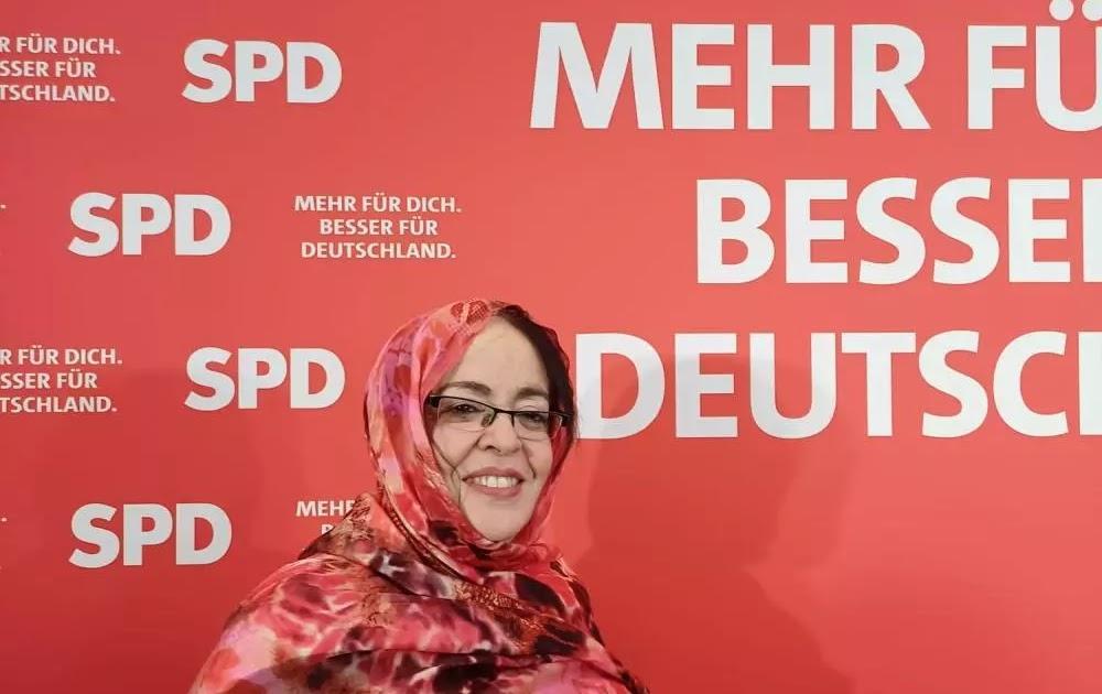 ممثلة جبهة البوليساريو بألمانيا تشارك في أشغال المؤتمر الإستثنائي للحزب الإشتراكي الديمقراطي الألماني ممثلة جبهة البوليساريو بألمانيا تشارك في أشغال المؤتمر الإستثنائي للحزب الإشتراكي الديمقراطي الألماني