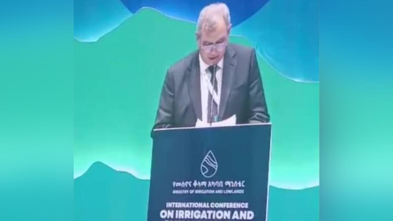 وزير المياه والبيئة يسلط الضوء على الواقع الاستعماري في الصحراء الغربية ويطالب المجتمع الدولي بالضغط على الاحتلال لوقف استنزاف الموارد الصحراوية وزير المياه والبيئة يسلط الضوء على الواقع الاستعماري في الصحراء الغربية ويطالب المجتمع الدولي بالضغط على الاحتلال لوقف استنزاف الموارد الصحراوية