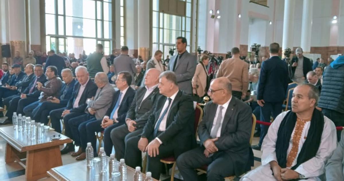 الأمين العام لإتحاد العمال يشارك في الاحتفالات المخلدة للذكرى الـ 69 لتأسيس الاتحاد العام للعمال الجزائريين الأمين العام لإتحاد العمال يشارك في الاحتفالات المخلدة للذكرى الـ 69 لتأسيس الاتحاد العام للعمال الجزائريين