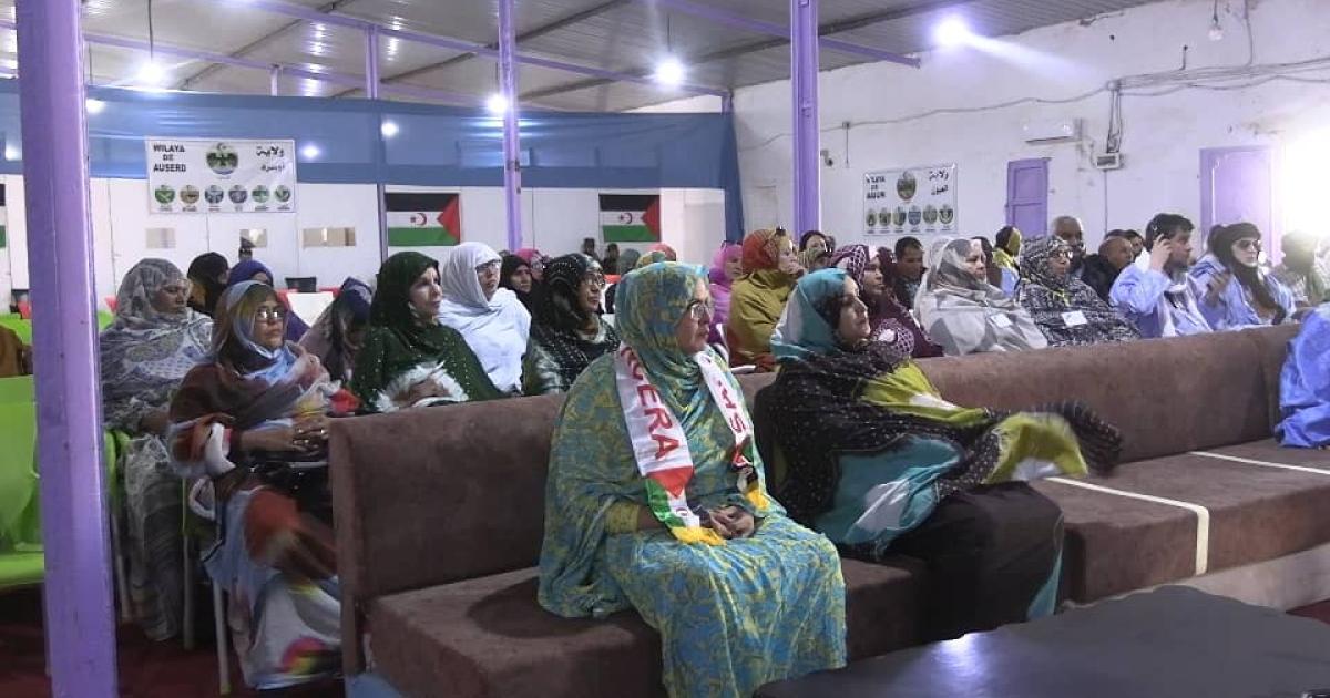 الندوة الدولية للبلديات المتوأمة والمتضامنة مع الشعب الصحراوي تختتم أشغالها بالتوقيع على ثلاث اتفاقيات تعاون جديدة الندوة الدولية للبلديات المتوأمة والمتضامنة مع الشعب الصحراوي تختتم أشغالها بالتوقيع على ثلاث اتفاقيات تعاون جديدة