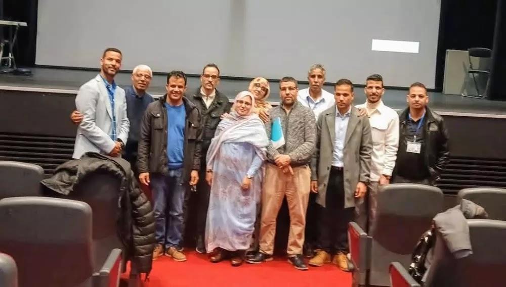 رئيسة رابطة الصحفيين والكتاب الصحراويين في أوروبا توزع مهام المكتب التنفيذي وفق قرارات الجمعية العامة السادسة للرابطة. رئيسة رابطة الصحفيين والكتاب الصحراويين في أوروبا توزع مهام المكتب التنفيذي وفق قرارات الجمعية العامة السادسة للرابطة.