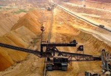 رئيس الجمهورية يدين تواطؤ نهب ثروات الشعب الصحراوي رئيس الجمهورية يدين تواطؤ نهب ثروات الشعب الصحراوي