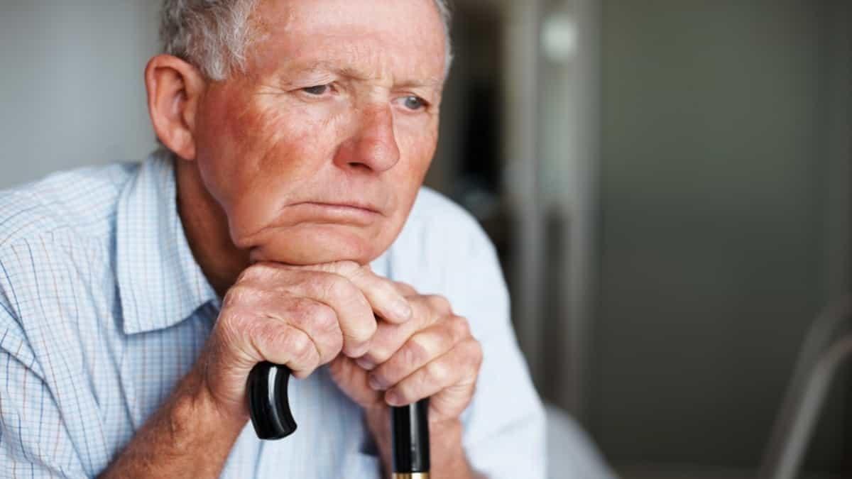 أسباب اضطرابات الصحة العقلية لدى كبار السن أسباب اضطرابات الصحة العقلية لدى كبار السن