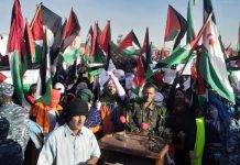 مظاهرات حاشدة في الداخلة تندد بحق تقرير المصير مظاهرات حاشدة في الداخلة تندد بحق تقرير المصير