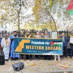 مظاهرة للجالية الصحراوية أمام السفارة المغربية بلندن مظاهرة للجالية الصحراوية أمام السفارة المغربية بلندن