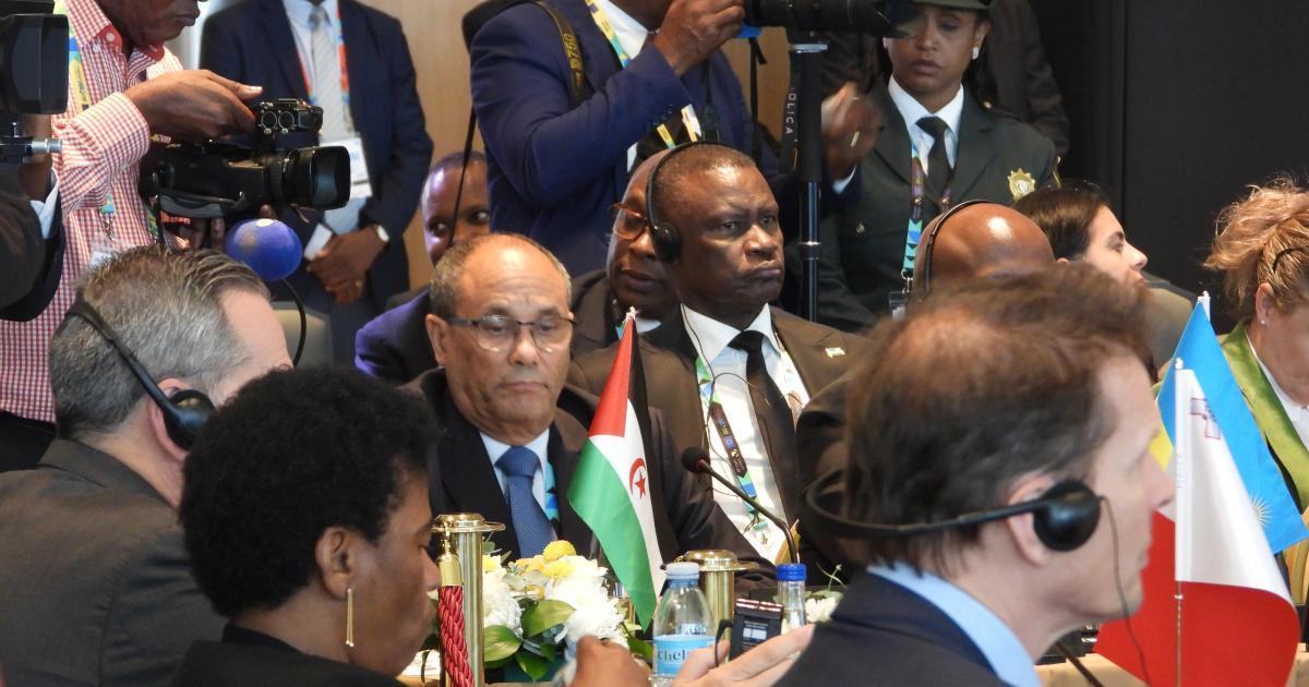 اختتام القمة السابعة للاتحادين الإفريقي والأوروبي اختتام القمة السابعة للاتحادين الإفريقي والأوروبي