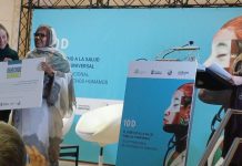 الأمينة العامة لإتحاد النساء تتسلم جائزة حقوق الإنسان الأمينة العامة لإتحاد النساء تتسلم جائزة حقوق الإنسان