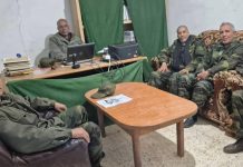 قائد اللواء الاحتياطي يشرف على جولة تفتيش للجيش الصحراوي قائد اللواء الاحتياطي يشرف على جولة تفتيش للجيش الصحراوي