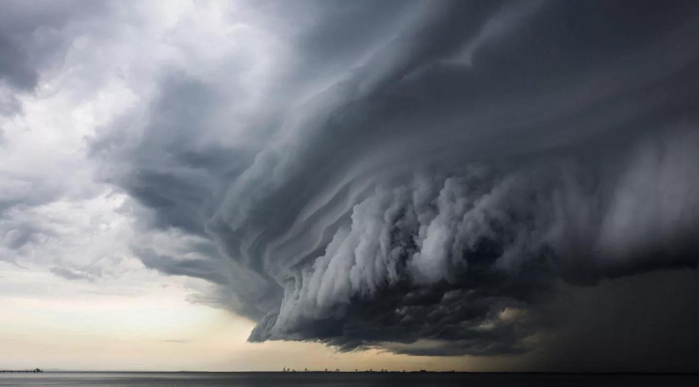 روبوت صيني يتنبأ بالأعاصير قبل موعدها بساعات روبوت صيني يتنبأ بالأعاصير قبل موعدها بساعات