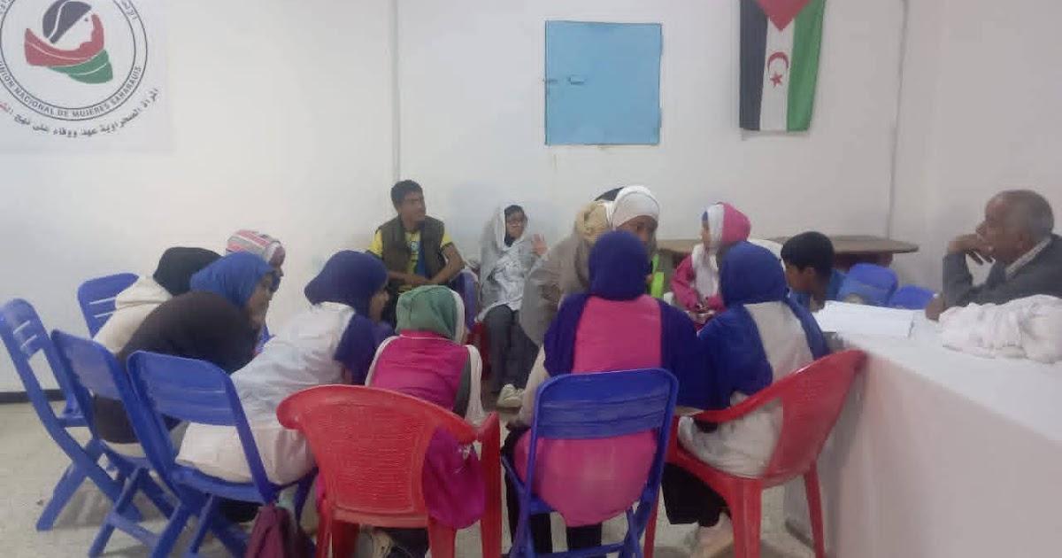 لقاء تواصلي للشبيبة مع أمناء المكاتب التلاميذية لقاء تواصلي للشبيبة مع أمناء المكاتب التلاميذية