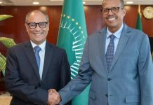 رئيس مفوضية الاتحاد الإفريقي يستقبل مندوب الصحراوية رئيس مفوضية الاتحاد الإفريقي يستقبل مندوب الصحراوية