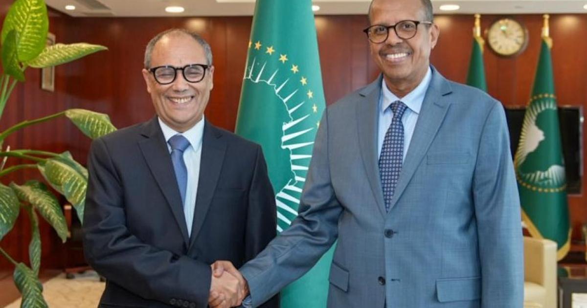 رئيس مفوضية الاتحاد الإفريقي يستقبل مندوب الصحراوية رئيس مفوضية الاتحاد الإفريقي يستقبل مندوب الصحراوية