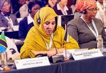 الجمهورية الصحراوية في الاجتماع الثاني للقيادات النسائية الجمهورية الصحراوية في الاجتماع الثاني للقيادات النسائية