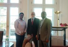 زيمبابوي تؤكد دعمها لحق الشعب الصحراوي في الاستقلال زيمبابوي تؤكد دعمها لحق الشعب الصحراوي في الاستقلال