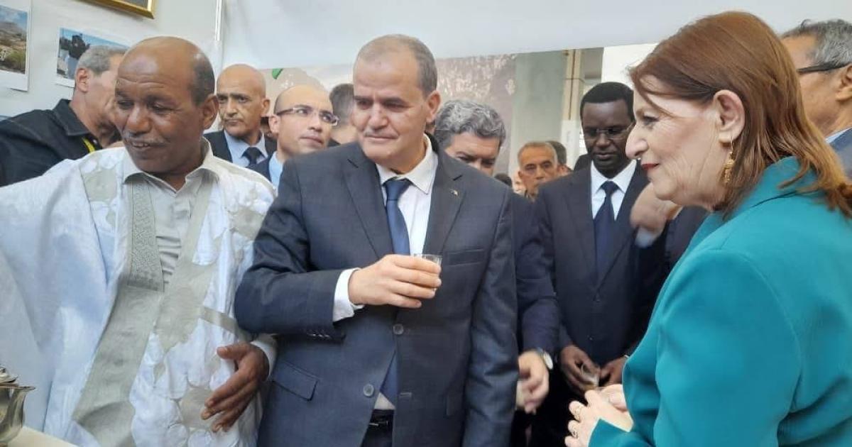 الجمهورية الصحراوية تشارك في الطبعة ال 25 من الصالون الدولي للسياحة والأسفار الجمهورية الصحراوية تشارك في الطبعة ال 25 من الصالون الدولي للسياحة والأسفار
