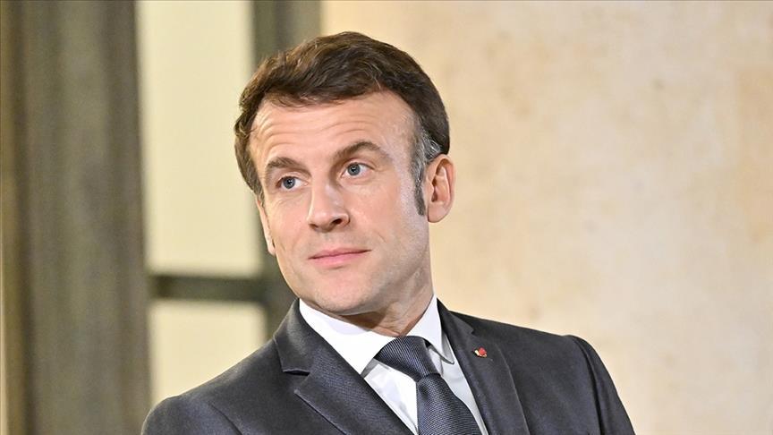 Macron acte une « transformation » des bases militaires françaises en Afrique avec une « diminution » des effectifs Macron acte une « transformation » des bases militaires françaises en Afrique avec une « diminution » des effectifs