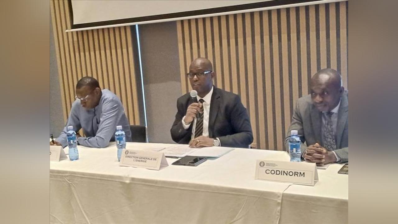 Projet régional d’accès à l’électricité hors-réseau (ROGEAP) : les normes harmonisées des produits solaires au menu d’un atelier à Abidjan Projet régional d’accès à l’électricité hors-réseau (ROGEAP) : les normes harmonisées des produits solaires au menu d’un atelier à Abidjan