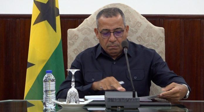 Carlos Vila Nova Plaide pour un Sommet CPLP Extraordinaire