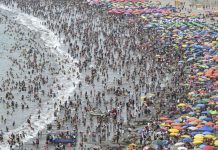 Plage Emblématique du Pérou Fermée pour Pollution Plage Emblématique du Pérou Fermée pour Pollution