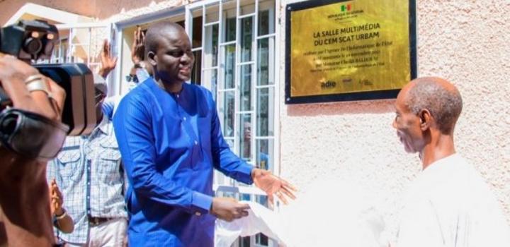 Grand Yoff : Cheikh Bakhoum inaugure des salles multimédia intelligentes à Talibou Dabo et au CEM de Scat Urbam Grand Yoff : Cheikh Bakhoum inaugure des salles multimédia intelligentes à Talibou Dabo et au CEM de Scat Urbam